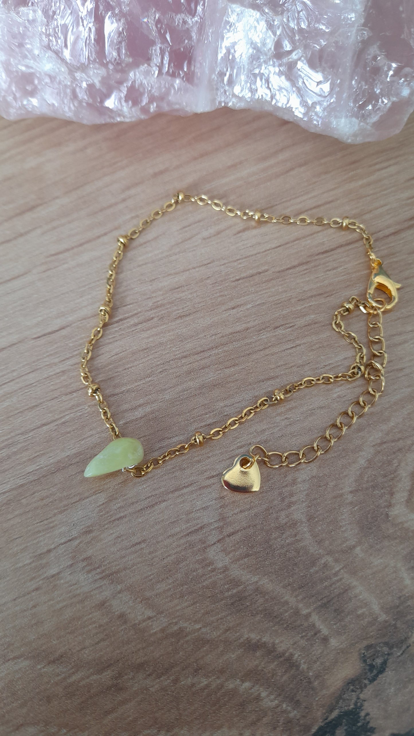 chaine de cheville jade d'Australie, pierre de gemme, pouvoir des pierres