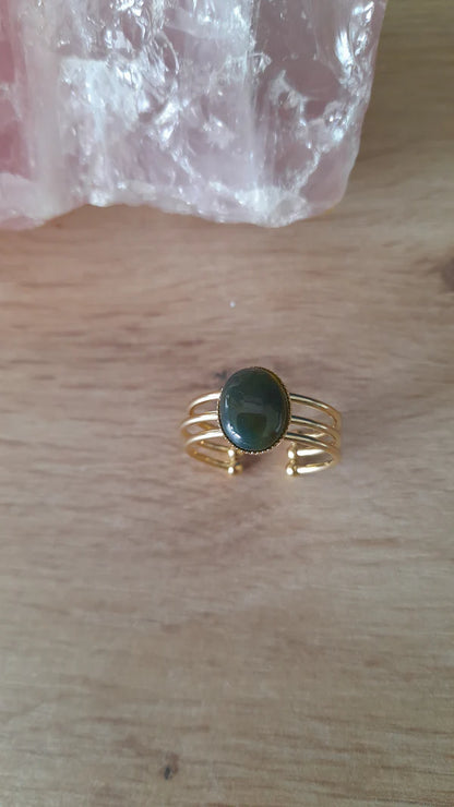 Bague ovale - pierres naturelles