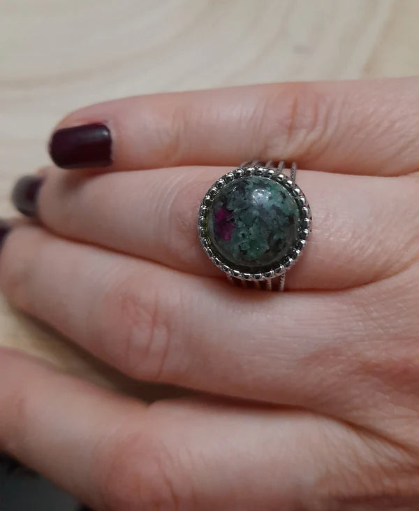 Bague ronde- pierres naturelles